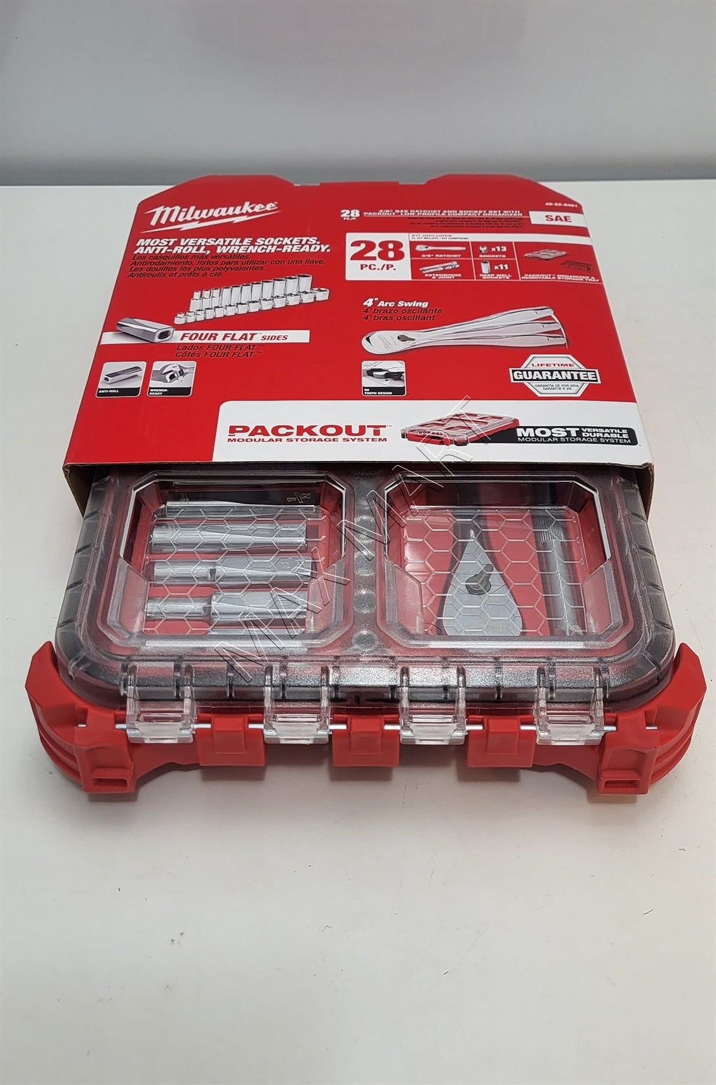Milwaukee 48-22-9481 PACKOUT 3/8-inch Drive SAE Ratchet and Socket Mechanics Tool Set (28-Piece)