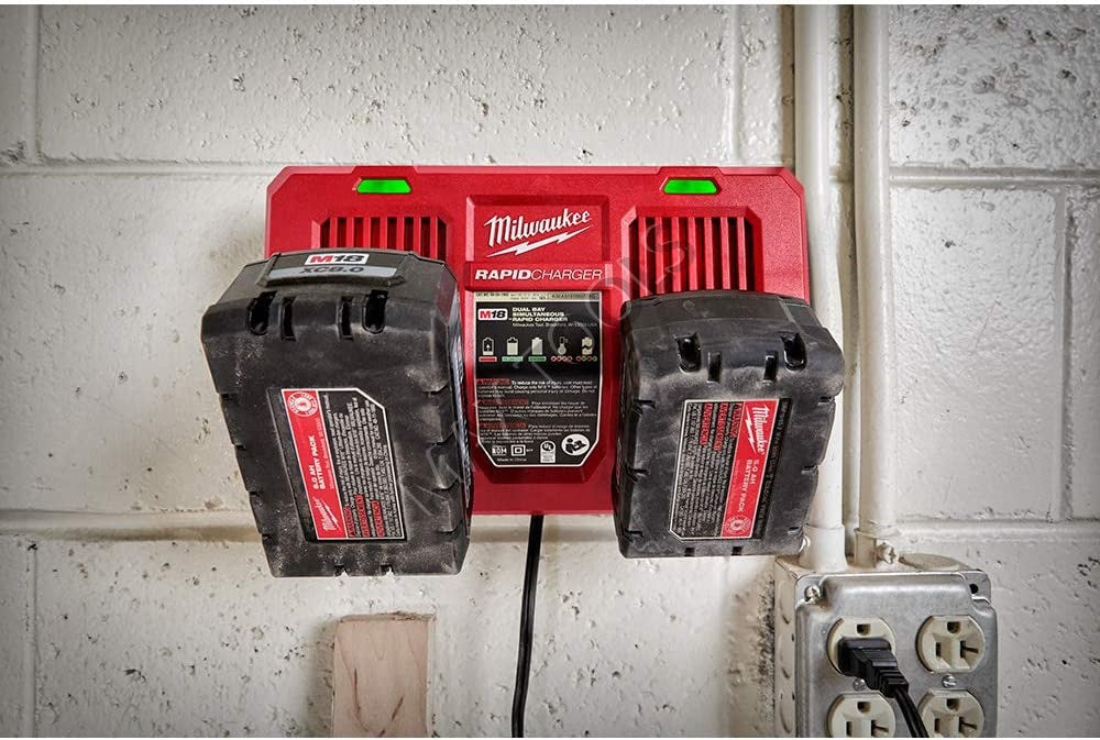 Milwaukee M18 Dual Bay Simultaneous Rapid Charger 48-59-1802