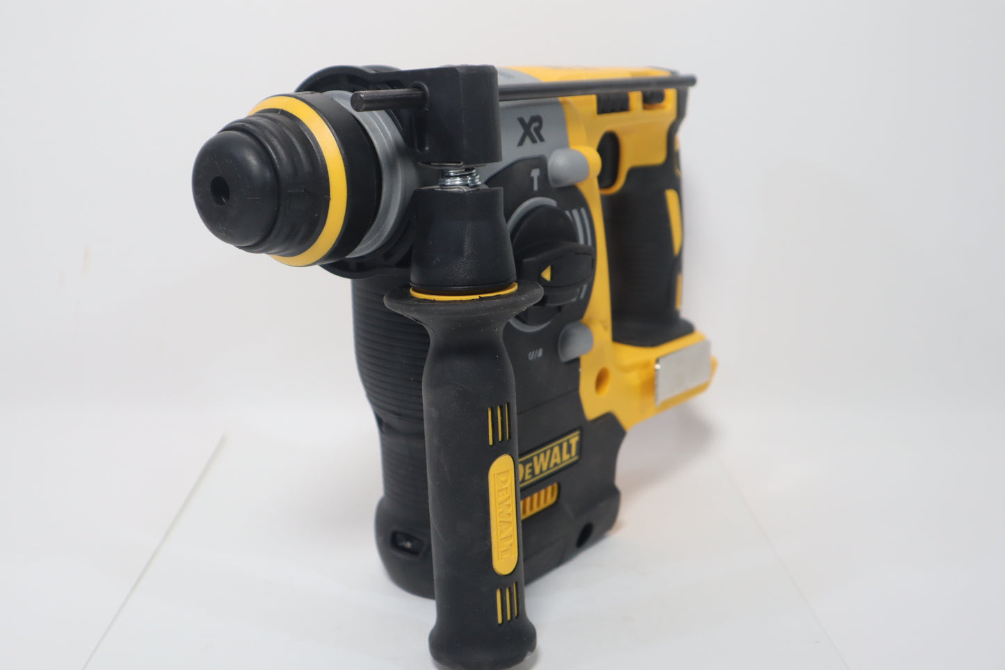 DEWALT DCH273B 20V XR 无绳无刷 1 英寸 SDS-Plus 混凝土和砖石旋转锤（仅工具）