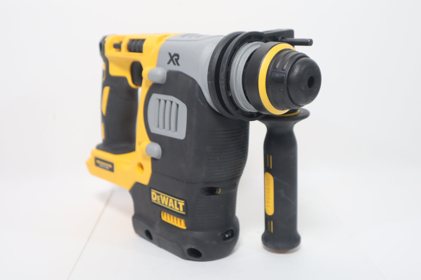 DEWALT DCH273B 20V XR 无绳无刷 1 英寸 SDS-Plus 混凝土和砖石旋转锤（仅工具）