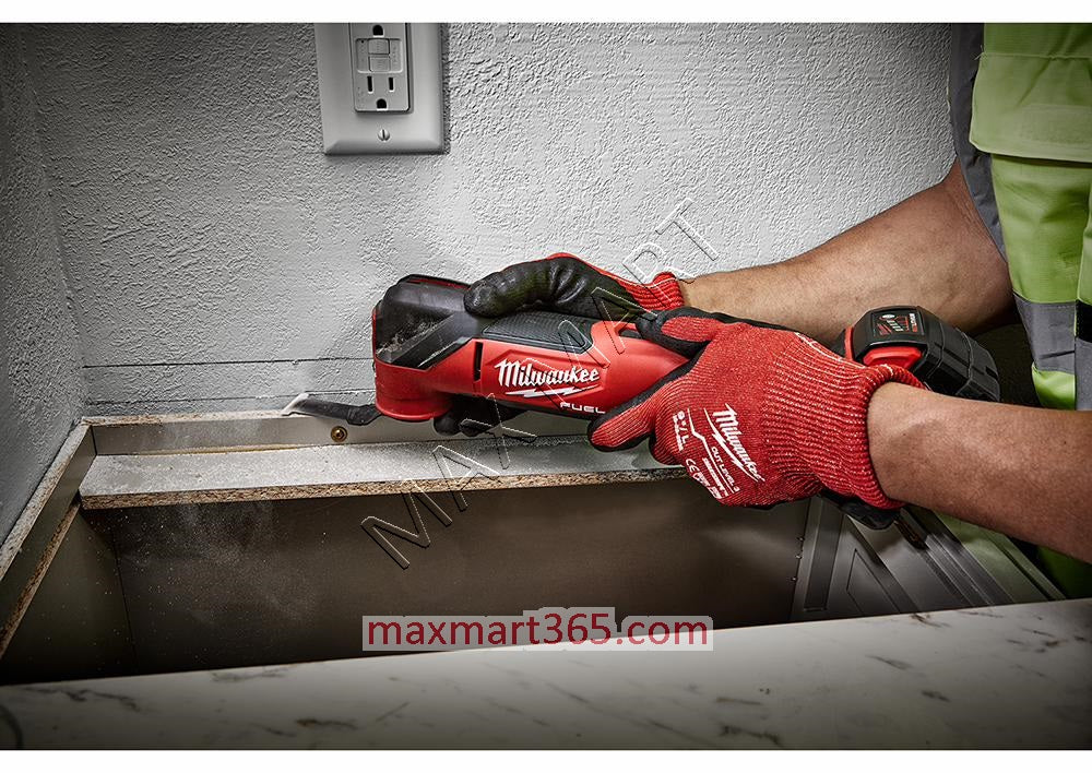 Milwaukee 2836-20 M18 FUEL Brushless Cordless Oscillating Multi-Tool (Tool Only)