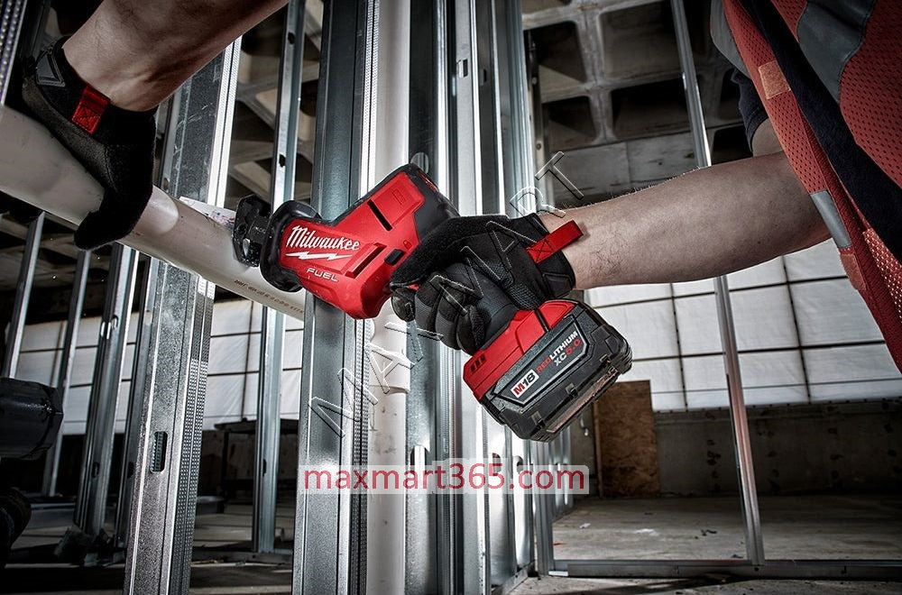Milwaukee 2719-20 M18 FUEL Brushless Cordless One-Handed HACKZALL Reciprocating Saw (Tool Only)