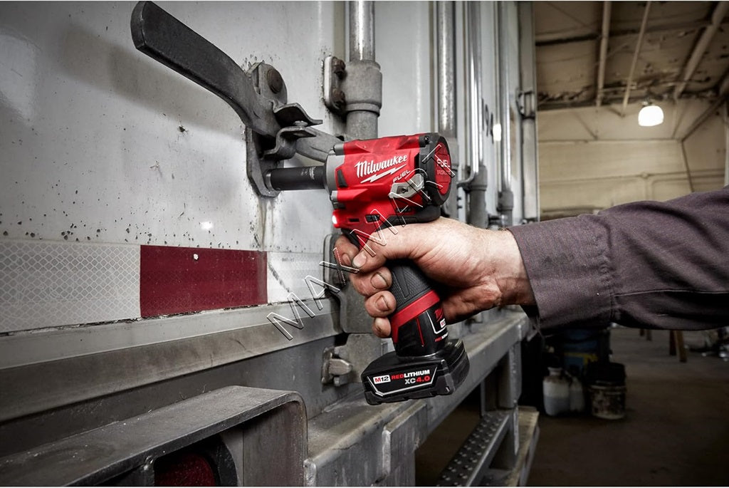 Milwaukee M12 FUEL 1/2-inch Stubby Impact Wrench 2555-20 2555P-20 (Tool Only)