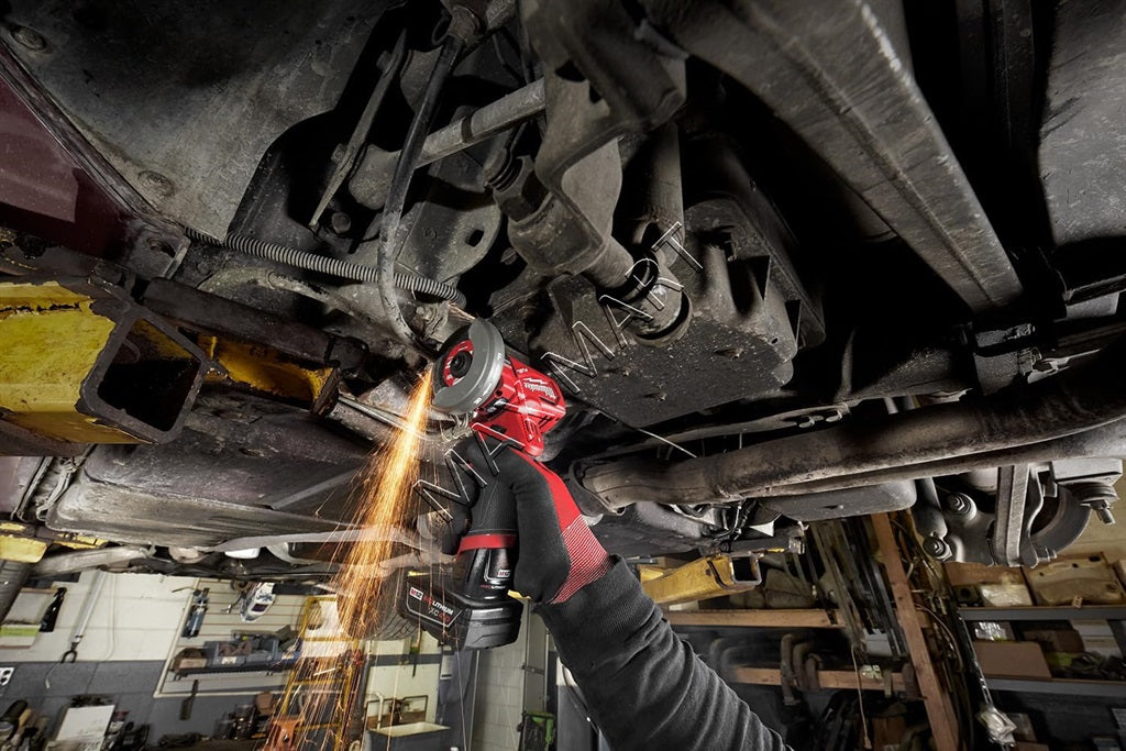 Milwaukee 2522-20 M12 FUEL 3-inch Brushless Cordless Cut Off Saw (Tool Only)