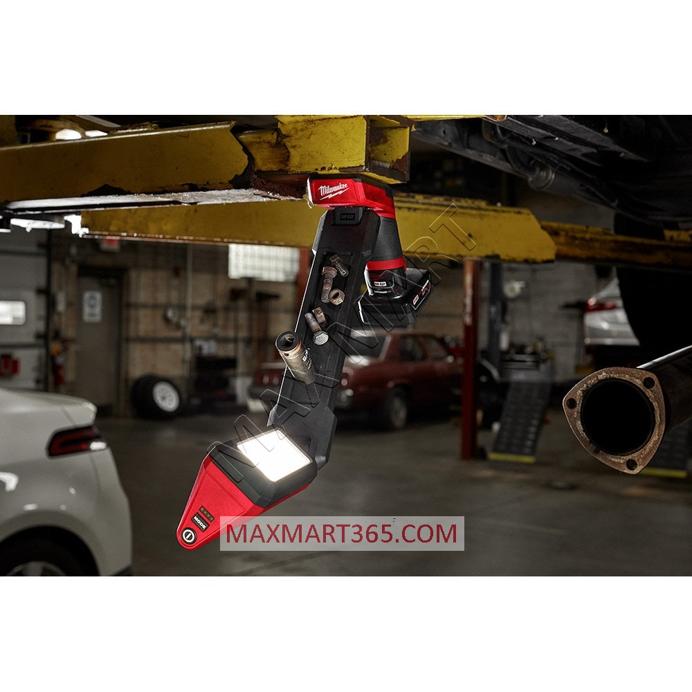 Milwaukee 2126-20 M12 Cordless 1,200-Lumens LED Underbody Light (Tool Only)