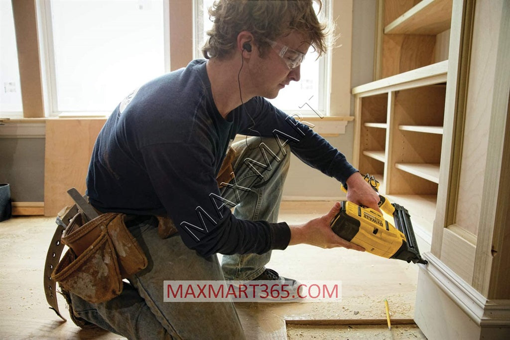 DEWALT DCN680B 20V XR 18-Gauge 18GA Brushless Cordless Brad Nailer (Tool Only)