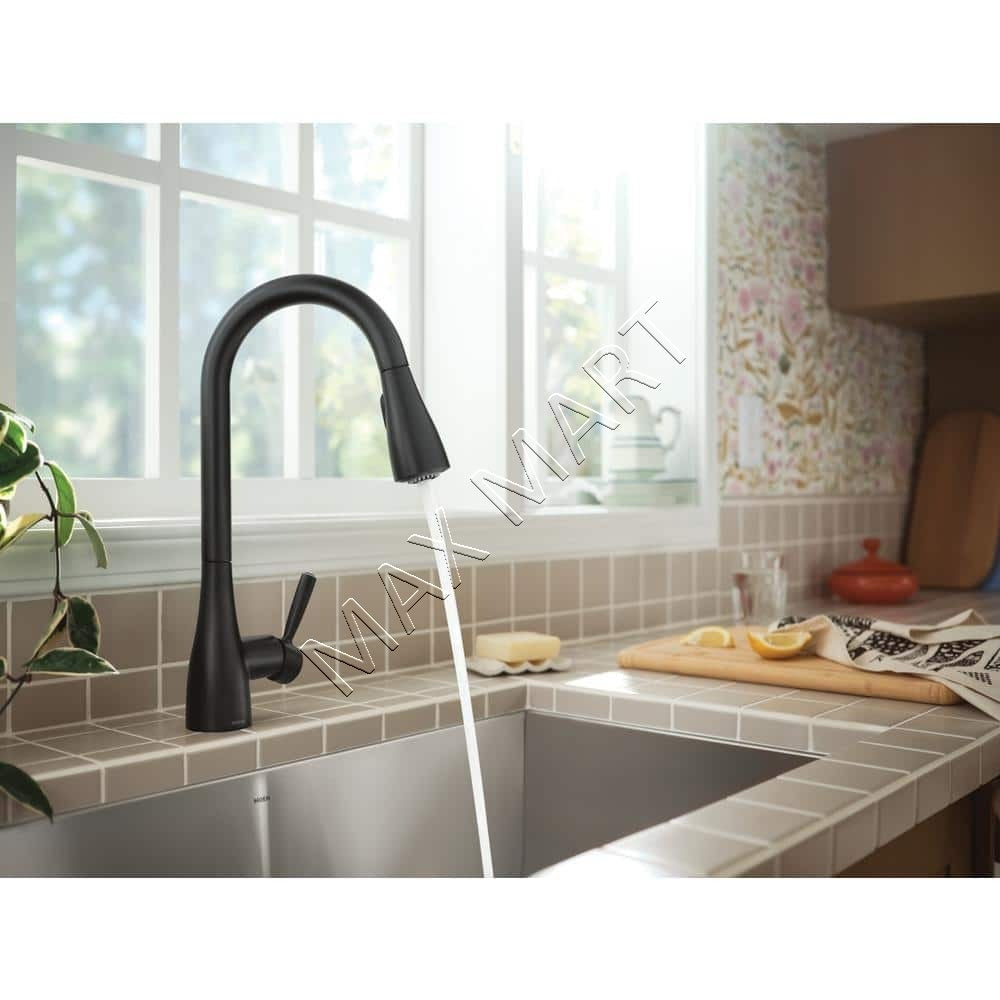 MOEN Adler 87233BL Pull-Down Sprayer Kitchen Faucet with Power Clean and Reflex - Matte Black