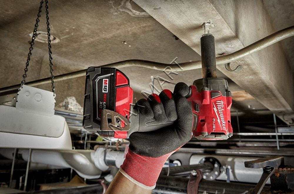 Milwaukee 2855-20 M18 FUEL Gen-2 Brushless Cordless 1/2-inch Compact Impact Wrench (Tool Only)